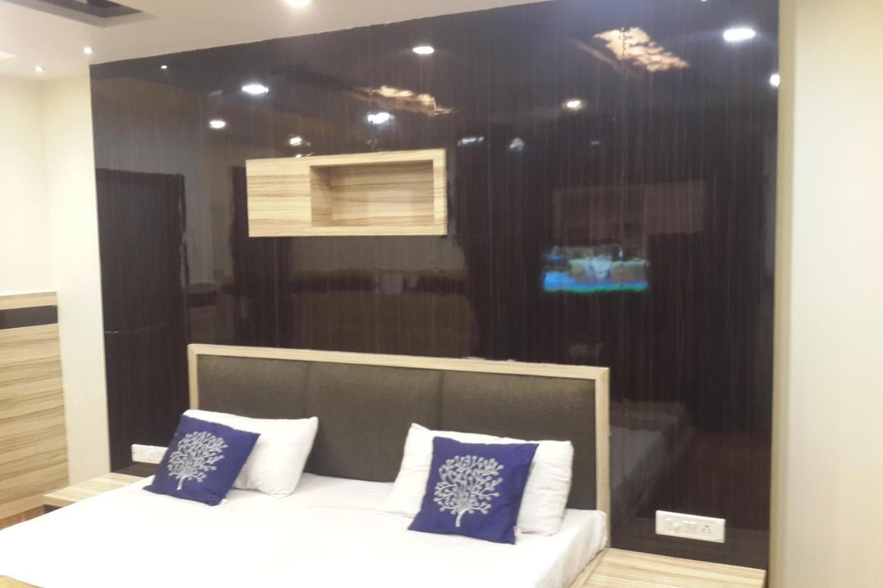 ホテルOyo 86669 Arnav Residency ニューデリー エクステリア 写真